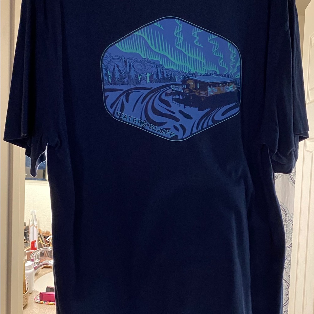 Waters Bluff Men’s Tshirt - Size XL - Navy Blue